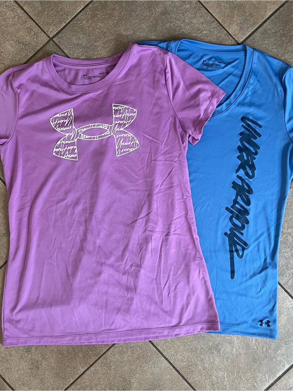 Set of 2 Women’s Under Armour Short Sleeve Performance Tees - Size Small